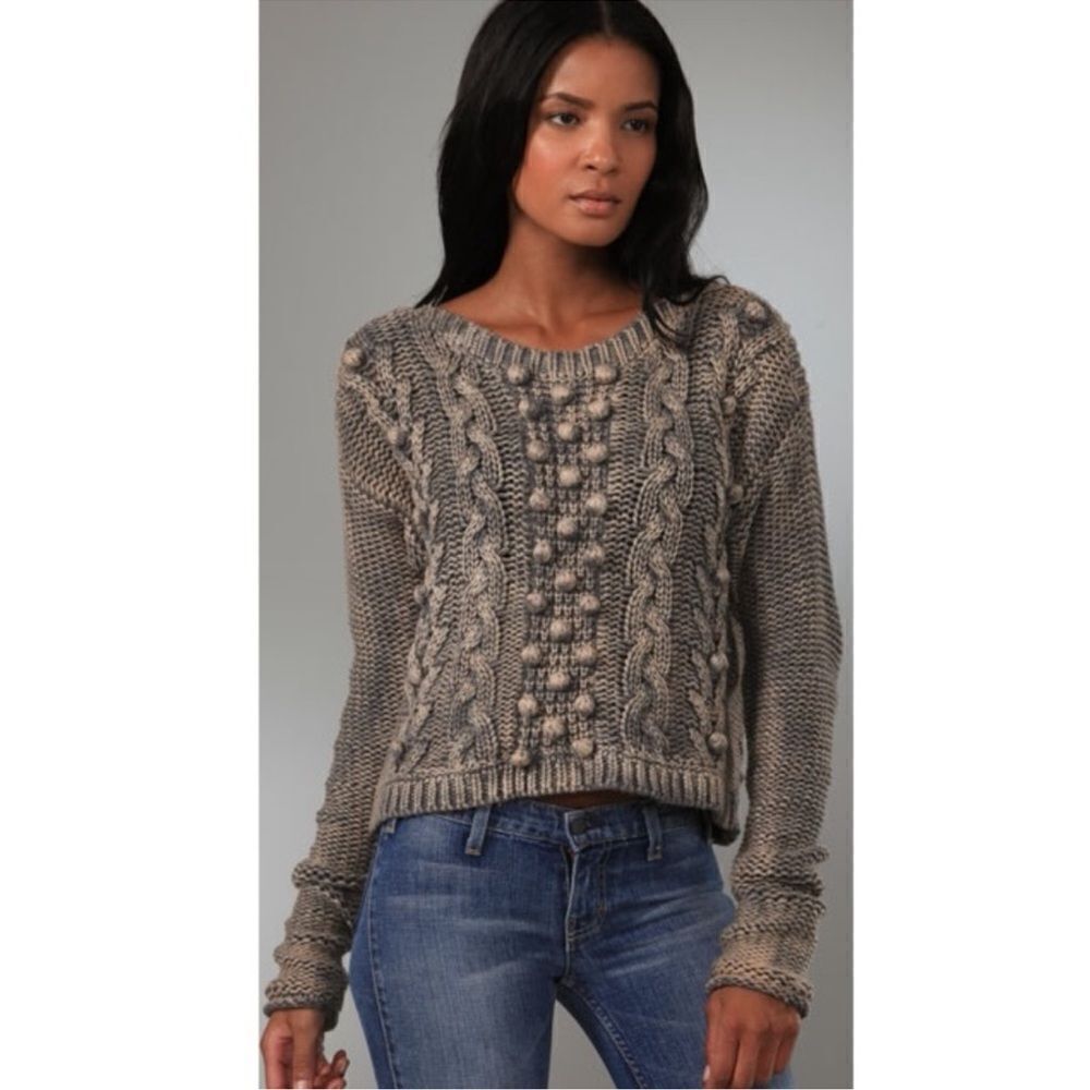 Elizabeth & James Kennedy grey/cream Pom Pom knit sweater large